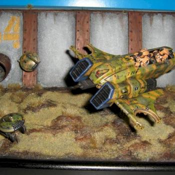 Tau Piranha and scratchbuild base by Cagnass