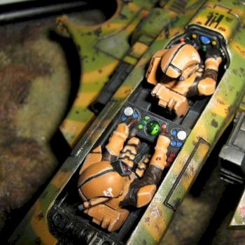 Tau Piranha and scratchbuild base -particular COCKPIT- by Cagnass