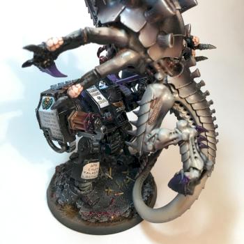 Dragon White Scars vs Hive Tyrant by Giggs
