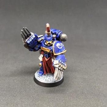 CAPTAIN CAPITAN ULTRAMARINES SPACE MARINES WARHAMMER by juanlurockerman