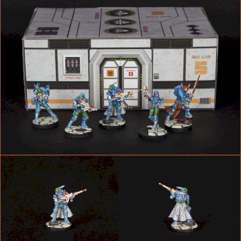 Pan O IceStorm Squad w/ Asiimov inspired weapons by zanygami