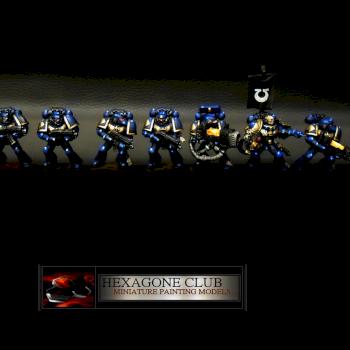 Warhammer 40.000 Space Marines Ultramarines Tactical Squad . by Hexagone Club
