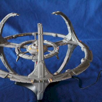 Deep Space Nine space station by Zuppa