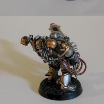 Iron Warrior with Kai Gun by LuckyNo.5