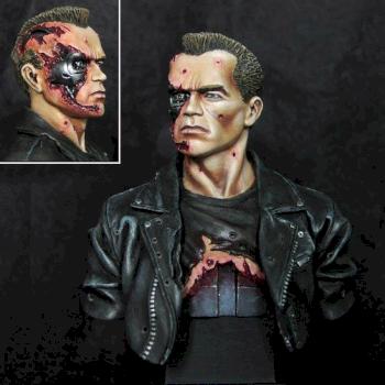 T2 bust by Philippe