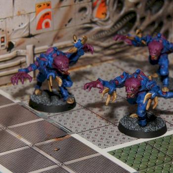 Space Crusade - Genestealers by skullhamma