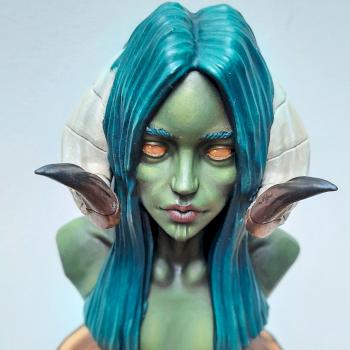 TytanTroll Miniatures: Horned Girl Bust by Aurigus