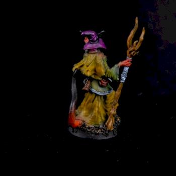 Warlock/Wizard/Sorcerer. Tiefling by cool-minis.com