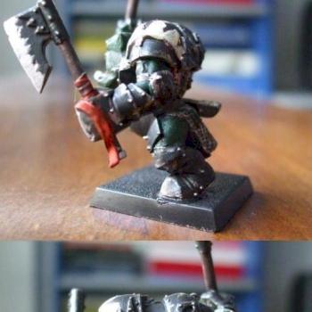 black orc with two choppas by schlumpu