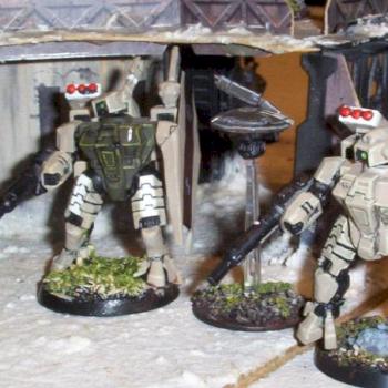 Tau crisis battlesuits by wiseman