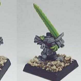 Warhammer Familiar by Alien