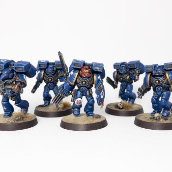Ultramarine Assault Squad by lorenzolsp