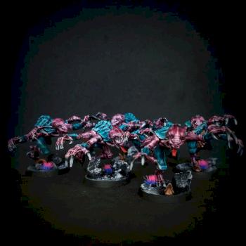 Genestealers by CriticalStatePatient