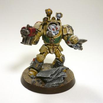 Deathwing Apothecary by Manflis