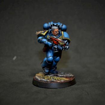 Space marine Brother gaiun by pentafigs