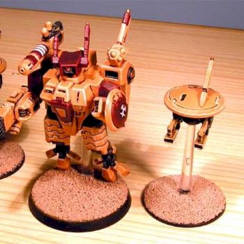 Tau Commander in Crisis Suit by Corvus