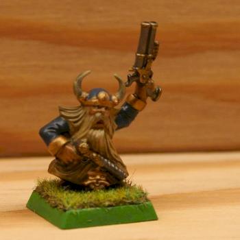 Dwarf by emtyach