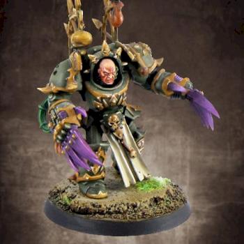 Chaos Lord with lighting claws by WhiteRavenFactory