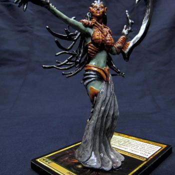 Glissa, the Traitor by Shrunken Head