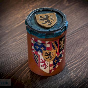 Royal Dice cup by lut Forge