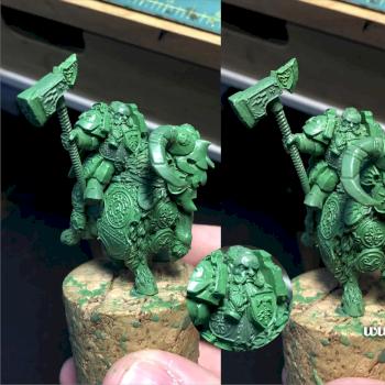 Dwarf greenstuff sculpture by Scibor