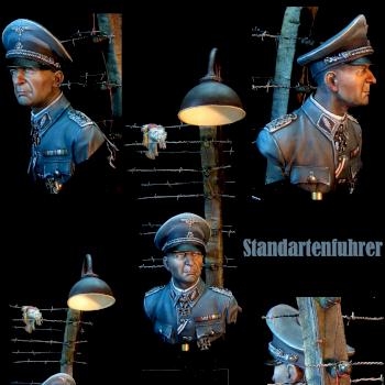 Standartenfuhrer by David Lobo
