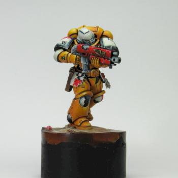 Imperial Fists Space Marine by Hesser
