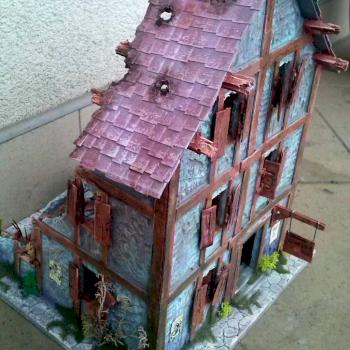 Ruined Building by Izwor