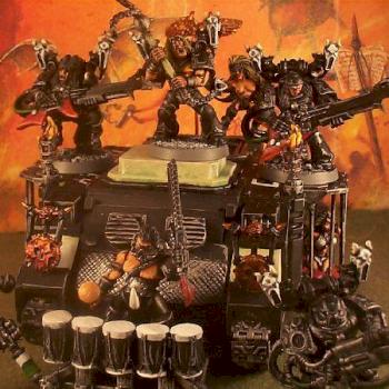 Slaanesh Noise Marine Sin-mobile (the Crue) by brad