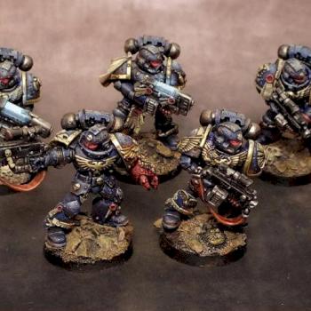 Crimson Fists Space Marines (Sternguard) by Dante77
