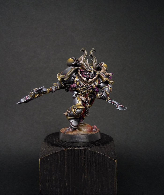 CoolMiniOrNot Chaos Space Marine Champion By REDAV CoolMiniOrNot Chaos Space Marine Champion By REDAV