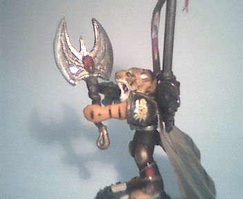 Space Marine Commander (left) by onavy