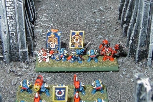 Epic Scale Space Marine Command by saleo