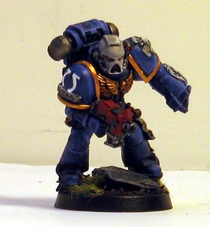 Space Marine veteran with power fist by Vitulv