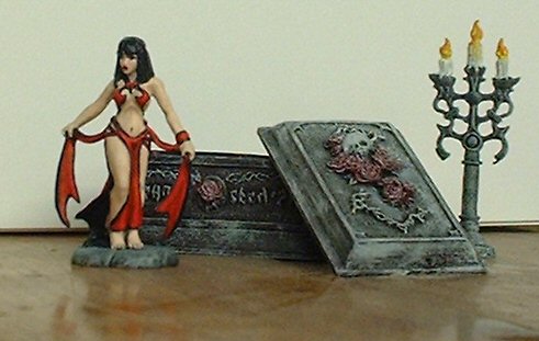 Crypt of the Vampiress by sunnysquirrel
