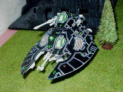 eldar falcon by Fjugin
